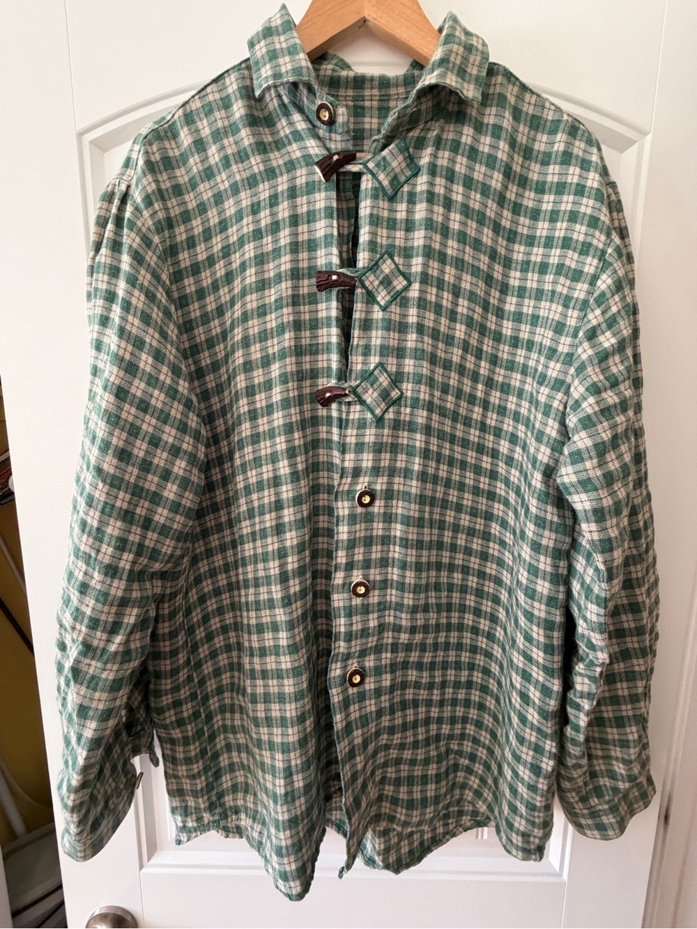 Vintage Linen Men’s Trachten Button Up
